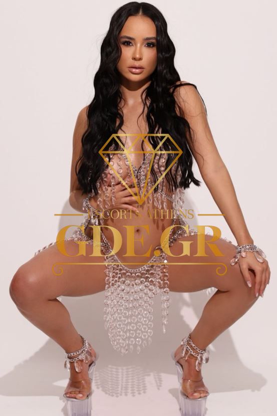 MAYA-SUPER-SENSUAL-BRUNETTE-LATIN-GDE-CALL-GIRL-6