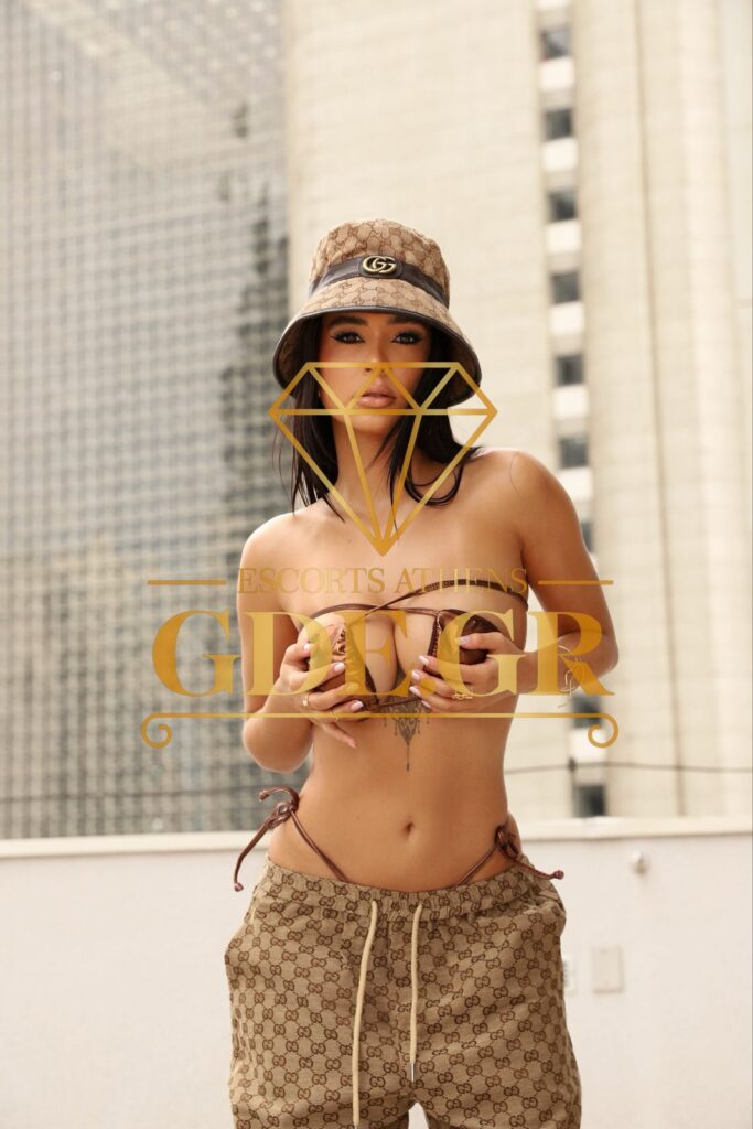 MAYA-SUPER-SENSUAL-BRUNETTE-LATIN-GDE-CALL-GIRL-11