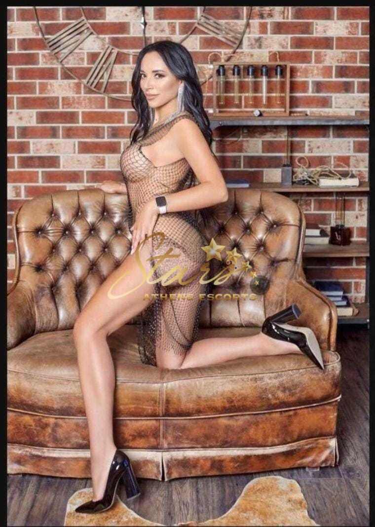 NICOLE-ATHENS-ESCORTS-STARS